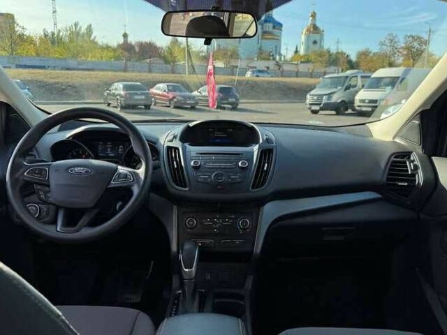 Белый Форд Эскейп, объемом двигателя 2.5 л и пробегом 90 тыс. км за 9000 $, фото 9 на Automoto.ua