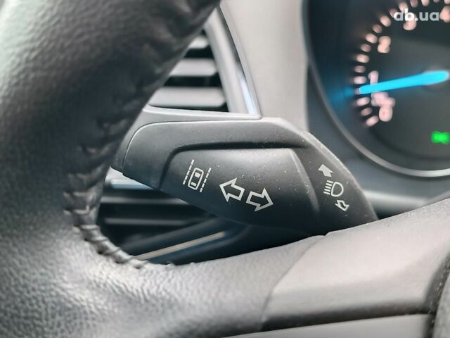 Белый Форд Эскейп, объемом двигателя 2 л и пробегом 109 тыс. км за 15290 $, фото 30 на Automoto.ua