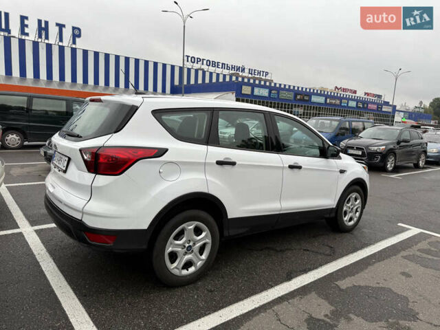 Белый Форд Эскейп, объемом двигателя 2.49 л и пробегом 131 тыс. км за 13300 $, фото 21 на Automoto.ua