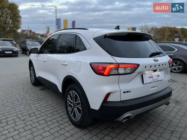 Форд Эскейп 2019 в Львове на Automoto.ua Белый Форд Эскейп, объемом двигателя 1.5 л и пробегом 129 тыс. км за 16500 $, фото 11 на Automoto.ua