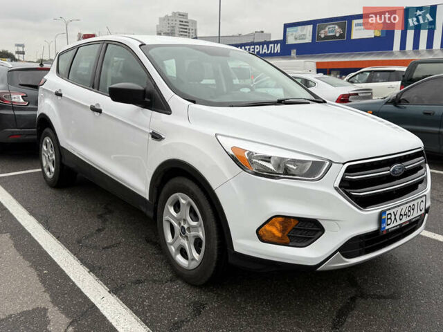 Белый Форд Эскейп, объемом двигателя 2.49 л и пробегом 131 тыс. км за 13300 $, фото 18 на Automoto.ua