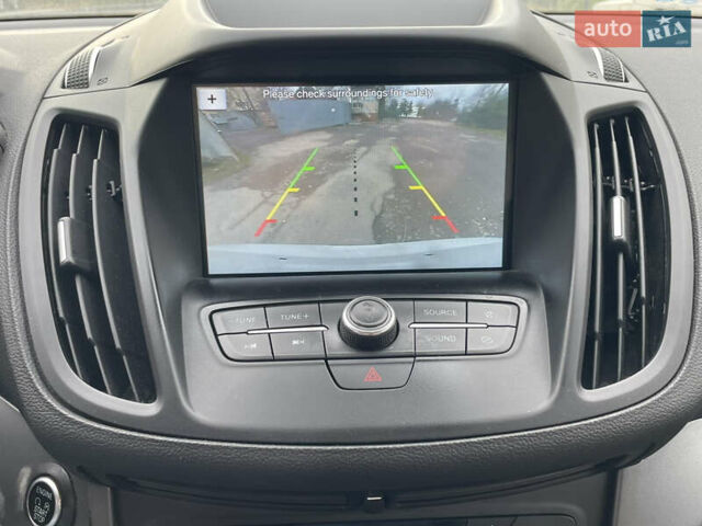 Білий Форд Ескейп, об'ємом двигуна 1.5 л та пробігом 336 тис. км за 8450 $, фото 12 на Automoto.ua