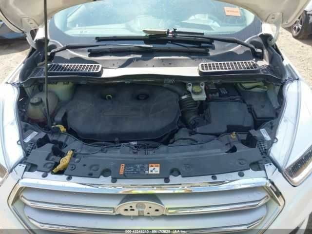 Білий Форд Ескейп, об'ємом двигуна 2 л та пробігом 149 тис. км за 3000 $, фото 9 на Automoto.ua