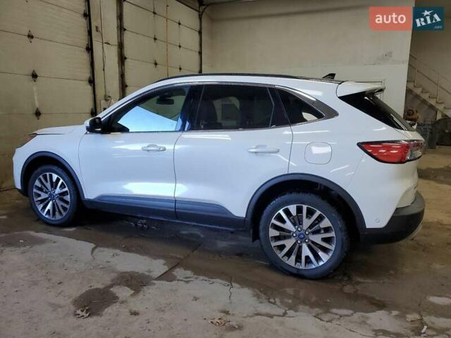 Белый Форд Эскейп, объемом двигателя 0 л и пробегом 102 тыс. км за 3600 $, фото 9 на Automoto.ua