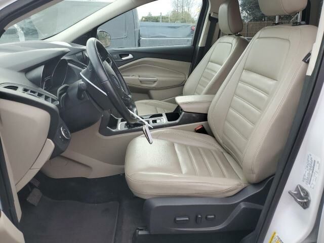 Белый Форд Эскейп, объемом двигателя 1.5 л и пробегом 100 тыс. км за 7100 $, фото 6 на Automoto.ua