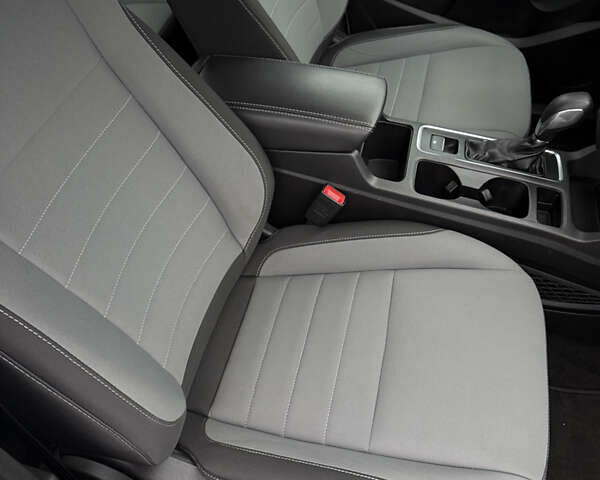 Белый Форд Эскейп, объемом двигателя 2.49 л и пробегом 131 тыс. км за 13300 $, фото 51 на Automoto.ua