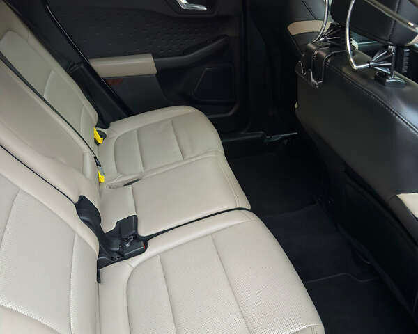 Белый Форд Эскейп, объемом двигателя 1.5 л и пробегом 219 тыс. км за 15700 $, фото 25 на Automoto.ua