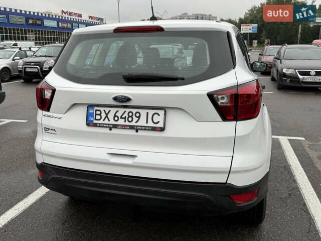 Белый Форд Эскейп, объемом двигателя 2.49 л и пробегом 131 тыс. км за 13300 $, фото 26 на Automoto.ua