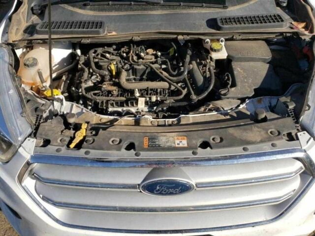 Білий Форд Ескейп, об'ємом двигуна 0 л та пробігом 60 тис. км за 1600 $, фото 11 на Automoto.ua