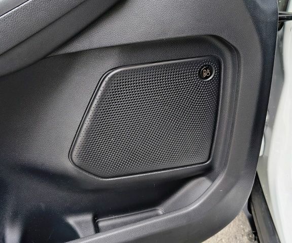 Белый Форд Эскейп, объемом двигателя 2 л и пробегом 83 тыс. км за 18999 $, фото 14 на Automoto.ua