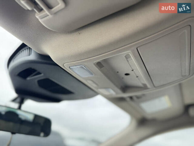 Белый Форд Эскейп, объемом двигателя 1.5 л и пробегом 112 тыс. км за 16500 $, фото 46 на Automoto.ua