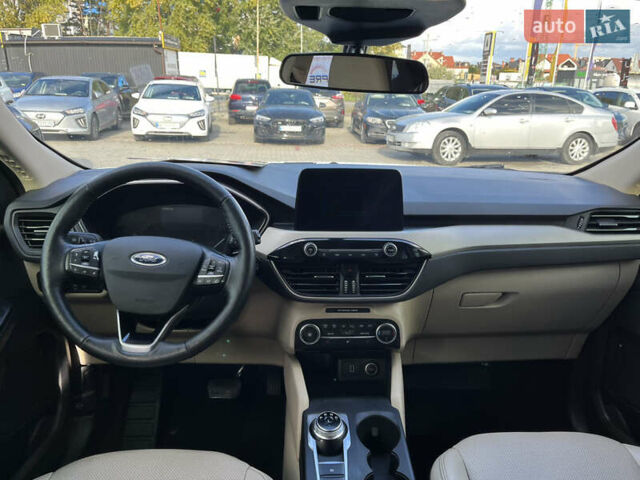 Белый Форд Эскейп, объемом двигателя 1.5 л и пробегом 117 тыс. км за 16700 $, фото 18 на Automoto.ua