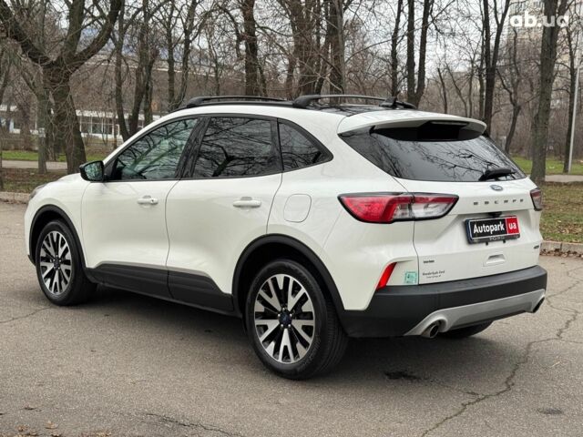 Білий Форд Ескейп, об'ємом двигуна 2.5 л та пробігом 65 тис. км за 18990 $, фото 4 на Automoto.ua
