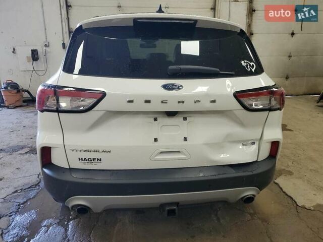 Белый Форд Эскейп, объемом двигателя 0 л и пробегом 102 тыс. км за 3600 $, фото 5 на Automoto.ua