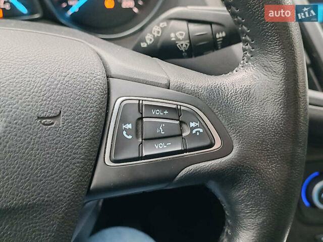 Белый Форд Эскейп, объемом двигателя 2 л и пробегом 109 тыс. км за 15290 $, фото 30 на Automoto.ua