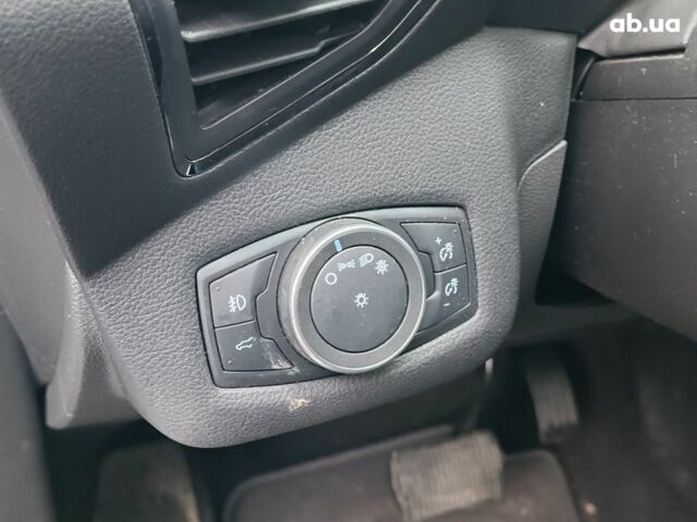 Белый Форд Эскейп, объемом двигателя 2 л и пробегом 109 тыс. км за 15290 $, фото 23 на Automoto.ua