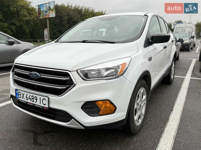 Белый Форд Эскейп, объемом двигателя 2.49 л и пробегом 131 тыс. км за 13300 $, фото 13 на Automoto.ua