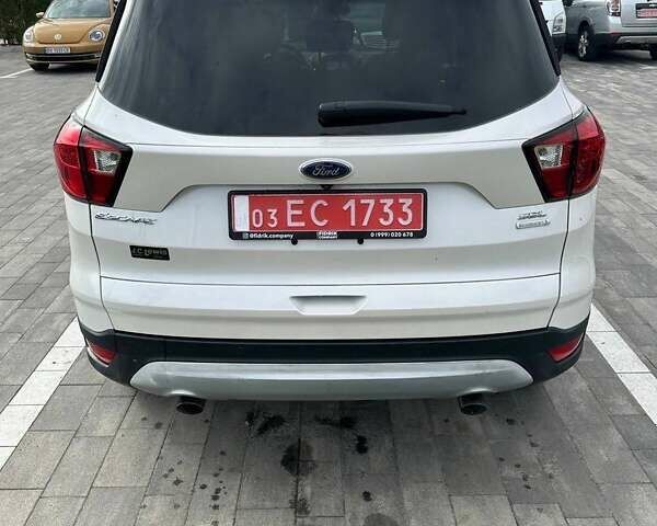 Білий Форд Ескейп, об'ємом двигуна 1.5 л та пробігом 109 тис. км за 12400 $, фото 3 на Automoto.ua