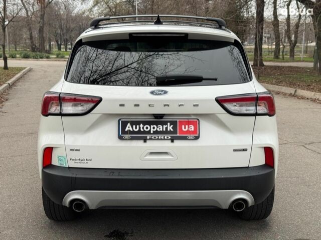 Білий Форд Ескейп, об'ємом двигуна 2.5 л та пробігом 65 тис. км за 18990 $, фото 5 на Automoto.ua