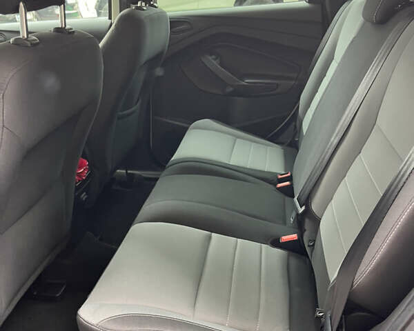 Білий Форд Ескейп, об'ємом двигуна 2.5 л та пробігом 69 тис. км за 13500 $, фото 13 на Automoto.ua