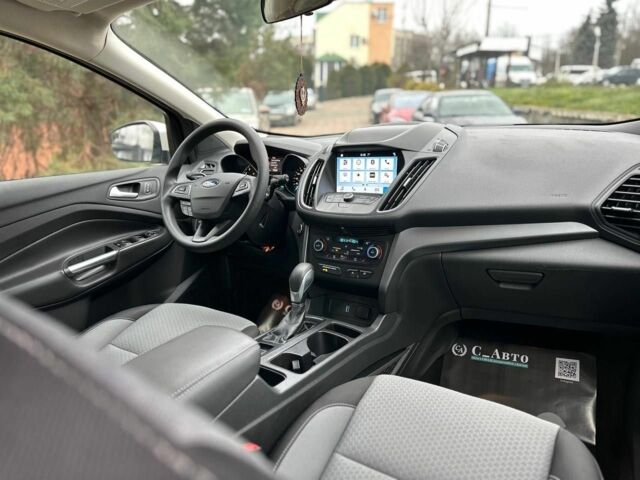 Білий Форд Ескейп, об'ємом двигуна 1.5 л та пробігом 173 тис. км за 14800 $, фото 18 на Automoto.ua