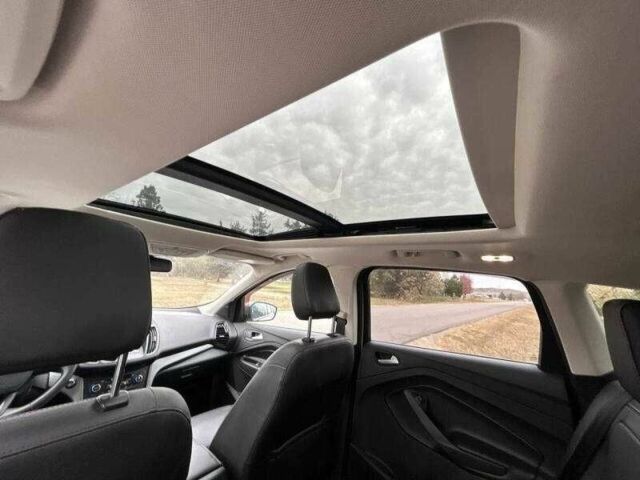 Белый Форд Эскейп, объемом двигателя 2 л и пробегом 84 тыс. км за 3700 $, фото 15 на Automoto.ua