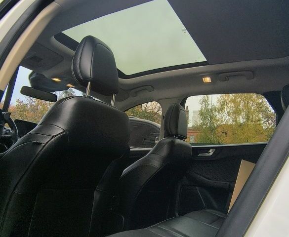 Белый Форд Эскейп, объемом двигателя 2 л и пробегом 83 тыс. км за 18999 $, фото 19 на Automoto.ua