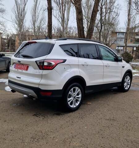 Білий Форд Ескейп, об'ємом двигуна 1.5 л та пробігом 159 тис. км за 13900 $, фото 6 на Automoto.ua