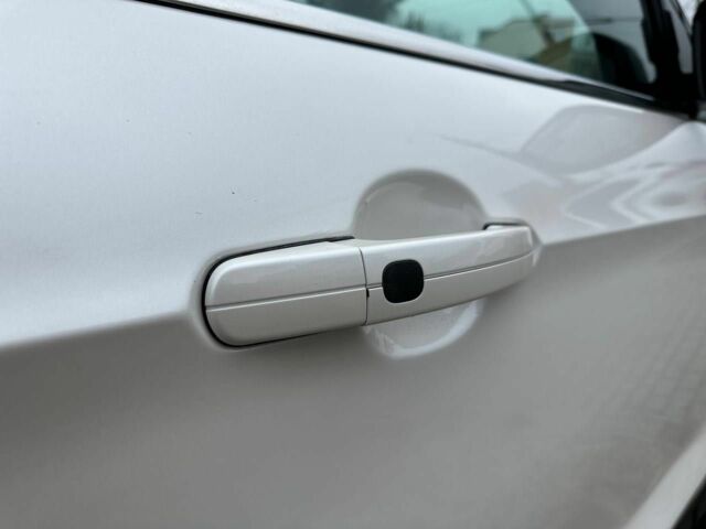 Білий Форд Ескейп, об'ємом двигуна 1.5 л та пробігом 173 тис. км за 14800 $, фото 7 на Automoto.ua