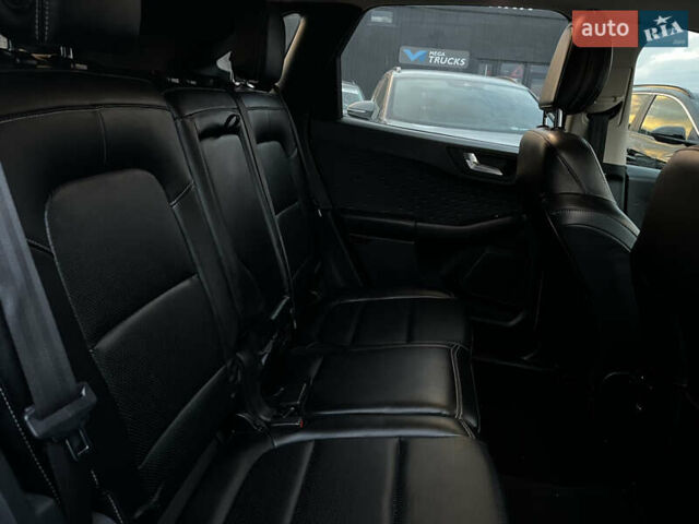 Форд Эскейп 2019 в Львове на Automoto.ua Белый Форд Эскейп, объемом двигателя 1.5 л и пробегом 129 тыс. км за 16500 $, фото 38 на Automoto.ua