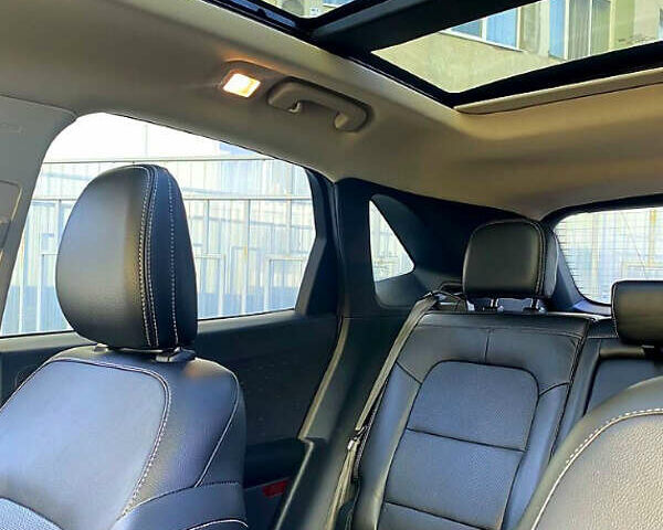 Білий Форд Ескейп, об'ємом двигуна 2 л та пробігом 114 тис. км за 18000 $, фото 10 на Automoto.ua