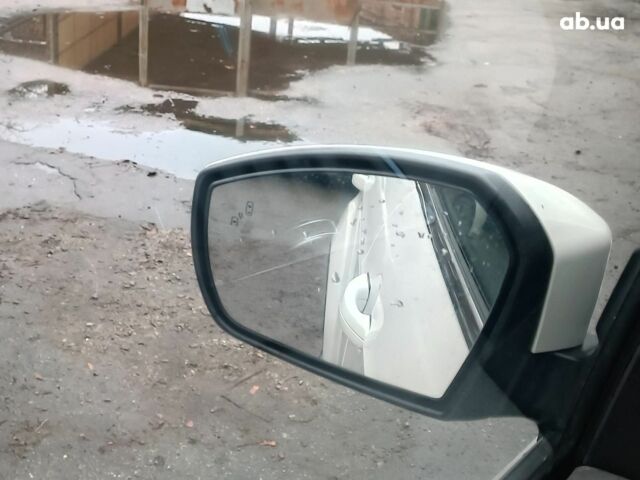 Белый Форд Эскейп, объемом двигателя 2 л и пробегом 109 тыс. км за 15290 $, фото 26 на Automoto.ua