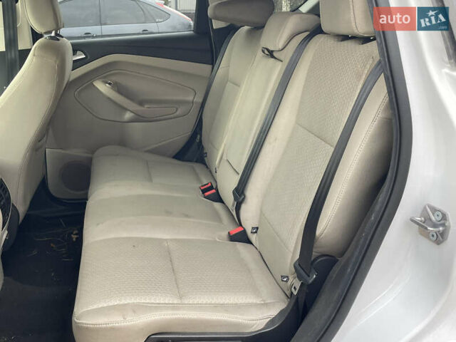 Білий Форд Ескейп, об'ємом двигуна 1.5 л та пробігом 336 тис. км за 8450 $, фото 16 на Automoto.ua