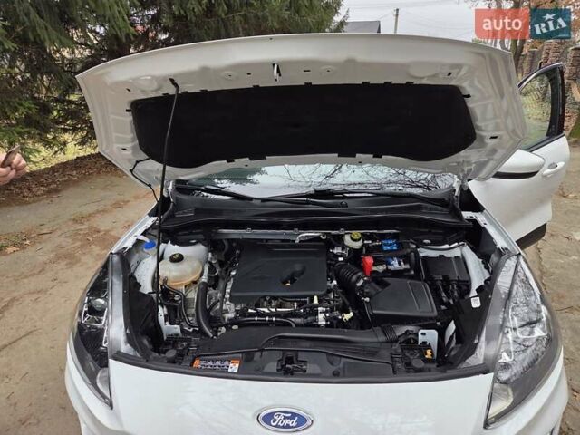 Белый Форд Эскейп, объемом двигателя 1.5 л и пробегом 70 тыс. км за 17000 $, фото 38 на Automoto.ua
