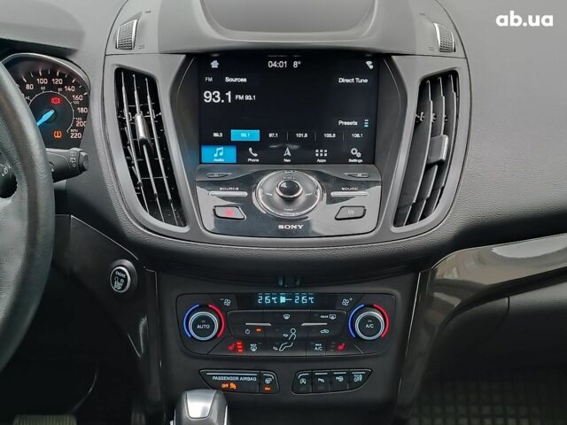 Белый Форд Эскейп, объемом двигателя 2 л и пробегом 109 тыс. км за 15290 $, фото 15 на Automoto.ua