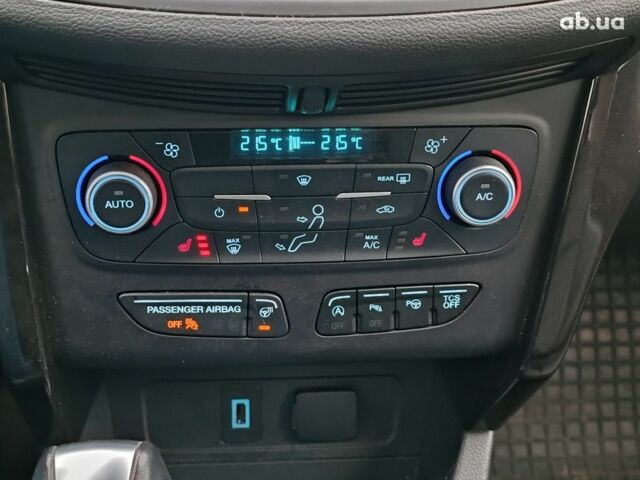 Белый Форд Эскейп, объемом двигателя 2 л и пробегом 109 тыс. км за 15290 $, фото 33 на Automoto.ua