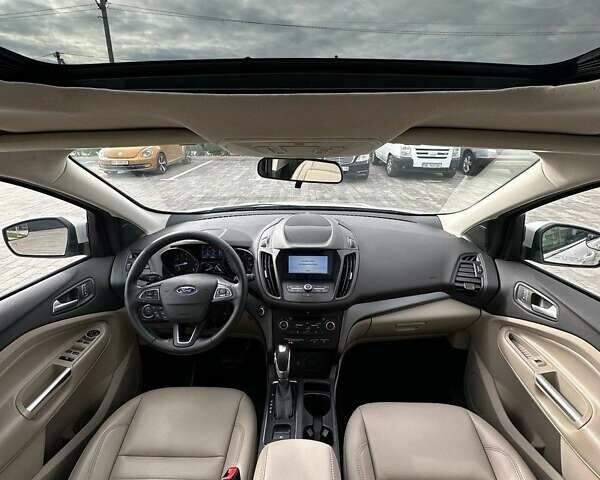 Білий Форд Ескейп, об'ємом двигуна 1.5 л та пробігом 109 тис. км за 12400 $, фото 7 на Automoto.ua