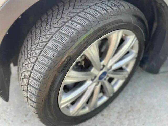 Білий Форд Ескейп, об'ємом двигуна 2 л та пробігом 60 тис. км за 12900 $, фото 12 на Automoto.ua