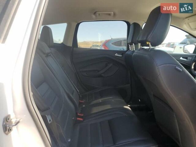 Белый Форд Эскейп, объемом двигателя 1.5 л и пробегом 111 тыс. км за 2300 $, фото 9 на Automoto.ua