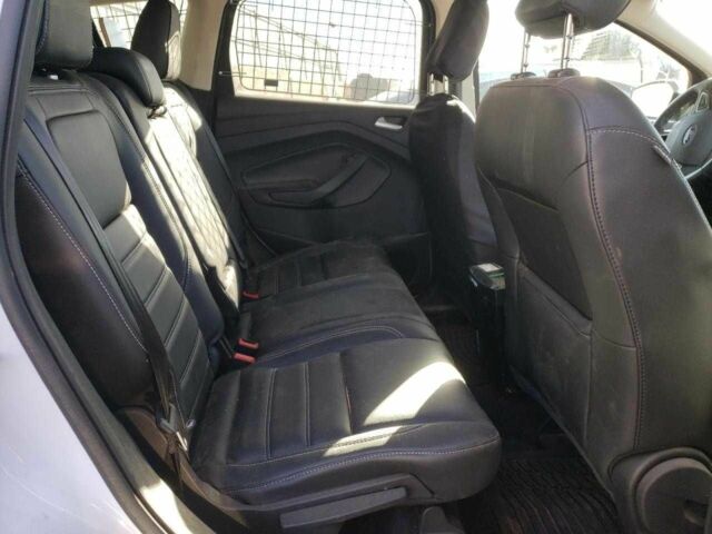 Белый Форд Эскейп, объемом двигателя 0 л и пробегом 111 тыс. км за 2000 $, фото 10 на Automoto.ua