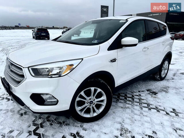 Білий Форд Ескейп, об'ємом двигуна 1.5 л та пробігом 147 тис. км за 11499 $, фото 2 на Automoto.ua