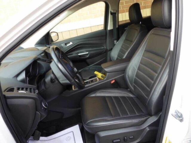 Білий Форд Ескейп, об'ємом двигуна 2 л та пробігом 45 тис. км за 5000 $, фото 8 на Automoto.ua