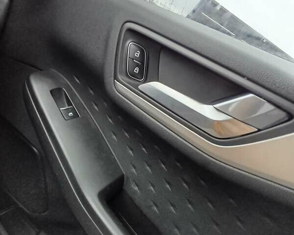 Белый Форд Эскейп, объемом двигателя 1.5 л и пробегом 84 тыс. км за 16000 $, фото 14 на Automoto.ua