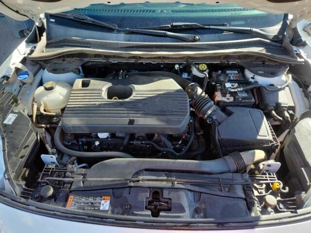 Белый Форд Эскейп, объемом двигателя 0 л и пробегом 67 тыс. км за 3500 $, фото 10 на Automoto.ua