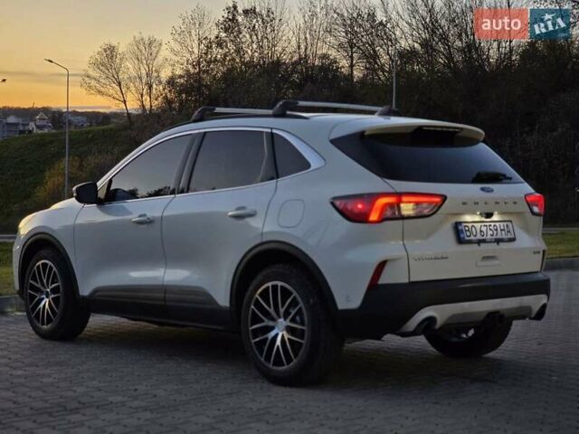 Форд Эскейп 2020 в Тернополе на Automoto.ua Белый Форд Эскейп, объемом двигателя 2 л и пробегом 89 тыс. км за 17499 $, фото 11 на Automoto.ua