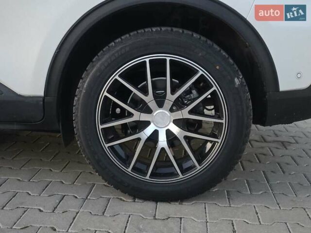 Форд Эскейп 2020 в Тернополе на Automoto.ua Белый Форд Эскейп, объемом двигателя 2 л и пробегом 89 тыс. км за 17499 $, фото 21 на Automoto.ua