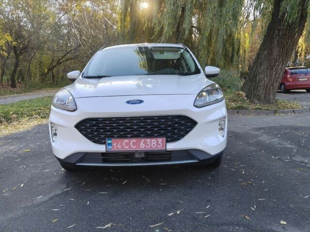 Білий Форд Ескейп, об'ємом двигуна 0 л та пробігом 100 тис. км за 17900 $, фото 1 на Automoto.ua