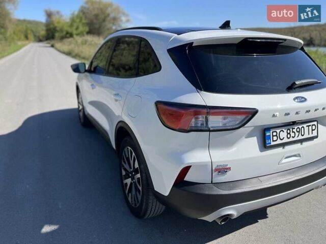 Форд Эскейп 2020 в Золочев на Automoto.ua Белый Форд Эскейп, объемом двигателя 2.5 л и пробегом 85 тыс. км за 21200 $, фото 5 на Automoto.ua