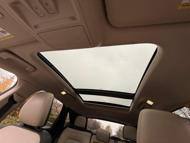 Белый Форд Эскейп, объемом двигателя 2.5 л и пробегом 72 тыс. км за 22400 $, фото 20 на Automoto.ua