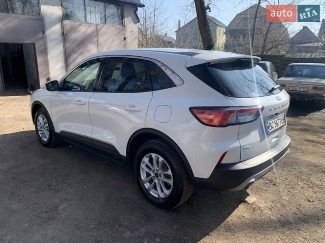 Белый Форд Эскейп, объемом двигателя 1.5 л и пробегом 49 тыс. км за 17800 $, фото 8 на Automoto.ua